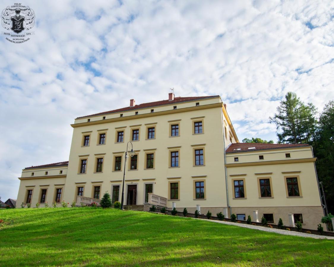Pałac Lubiechowa-Jelenia Góra- Riesengebirge Exterior foto